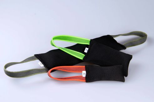 Hundespielzeug | Wurfspiel mit Griffen | Apportier-Dummy mit 2 Griffen | Größe XL für große Hunde | OEKO-TEX® STANDARD 100