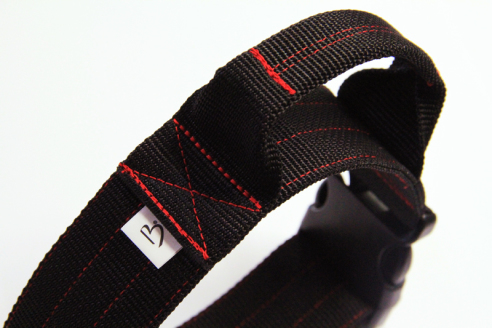 Extra Breites Halsband für große Hunde | Doppelt gesteppt | mit Handgriff | M-L