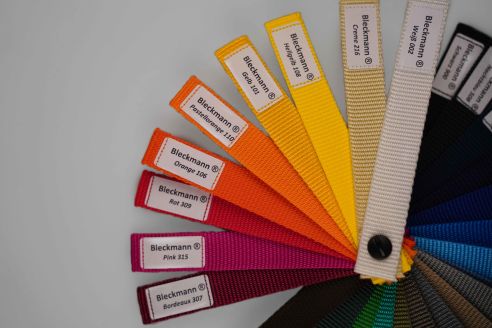 PP-Gurtband | Meterware | 100 mm Breite | Farbauswahl | stabil | robust | flexibel | 1,8 mm Stärke