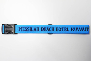 Koffergurt | Hellblau | 200 x 5 cm | eingewebtem schwarzem Schriftzug