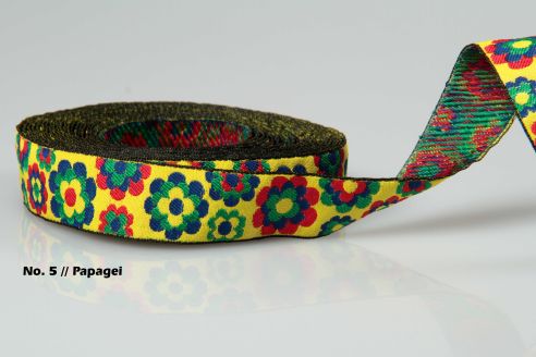 Borte | Retroflowers Jacquardband | 0,5 m - 1 m | 20 mm breit | Sommerkollektion 2026 | Farbauswahl | Made in Germany