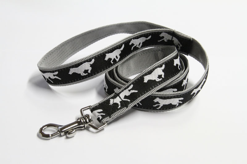 Cityleine | Wolf | weiches PA (Nylon) | 25 mm | mit Handschlaufe Cityleine | Wolf | weiches PA (Nylon) | 25 mm | mit Handschlaufe