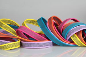 PES Anti-Rutsch | Meterware | 20 mm breit | Farbauswahl | Baumwoll-touch | beidseitige schwarze Gummierung | Hundesport und Pferdesport